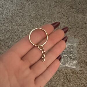 Elegant Gold Women's Jewelry Keychain